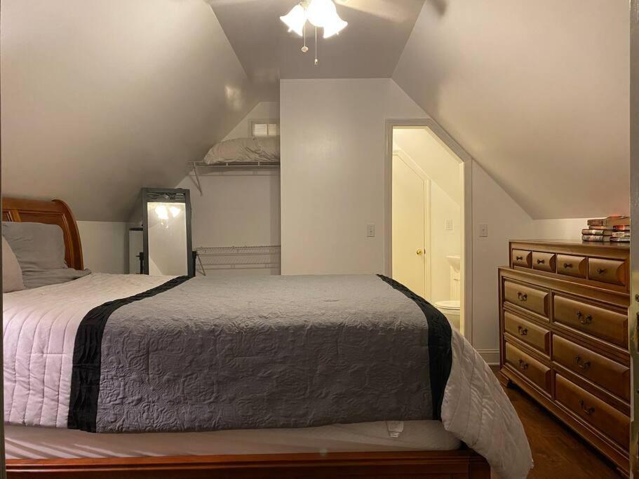 Ferienwohnung Spacious & Private 2Nd Flr. Apt. Irmo Exterior foto